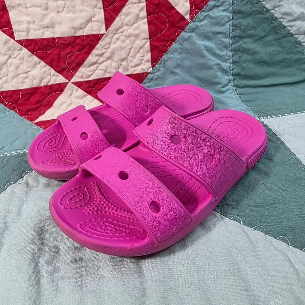 Crocs Classic Sandal Kids Electric Pink Size C12 Double Strap Slip Ons